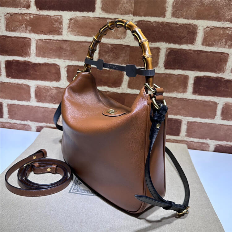 Replica Gucci Diana Medium Shoulder Bag 746124 UAAAY 2548 (3)