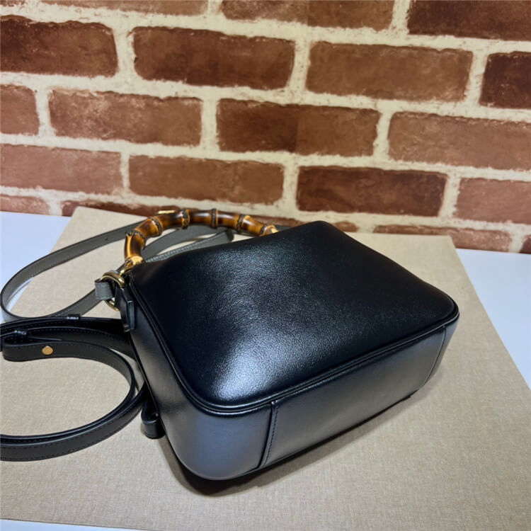 Replica Gucci Diana Small Shoulder Bag 746251 UAAAY 1092 (5)