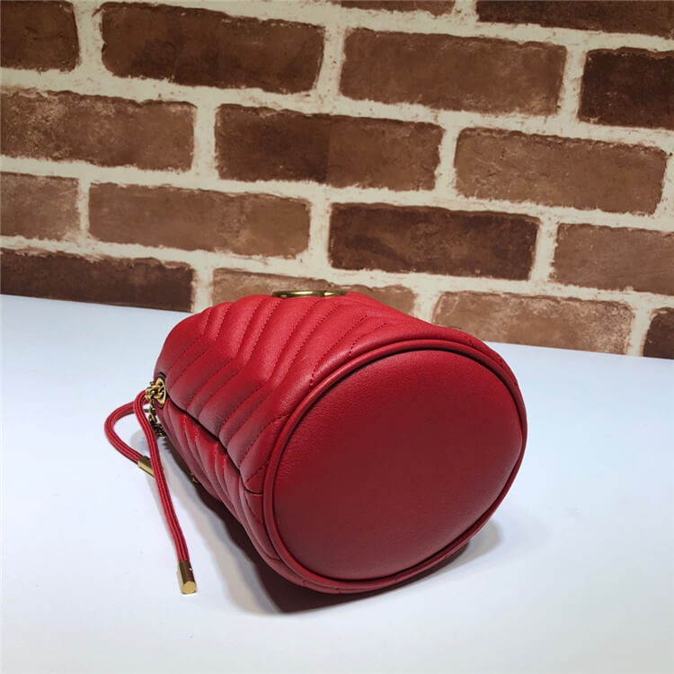 Replica Gucci GG Marmont Matelasse Mini Bucket Bag 575163 DTDHT 6832 (5)