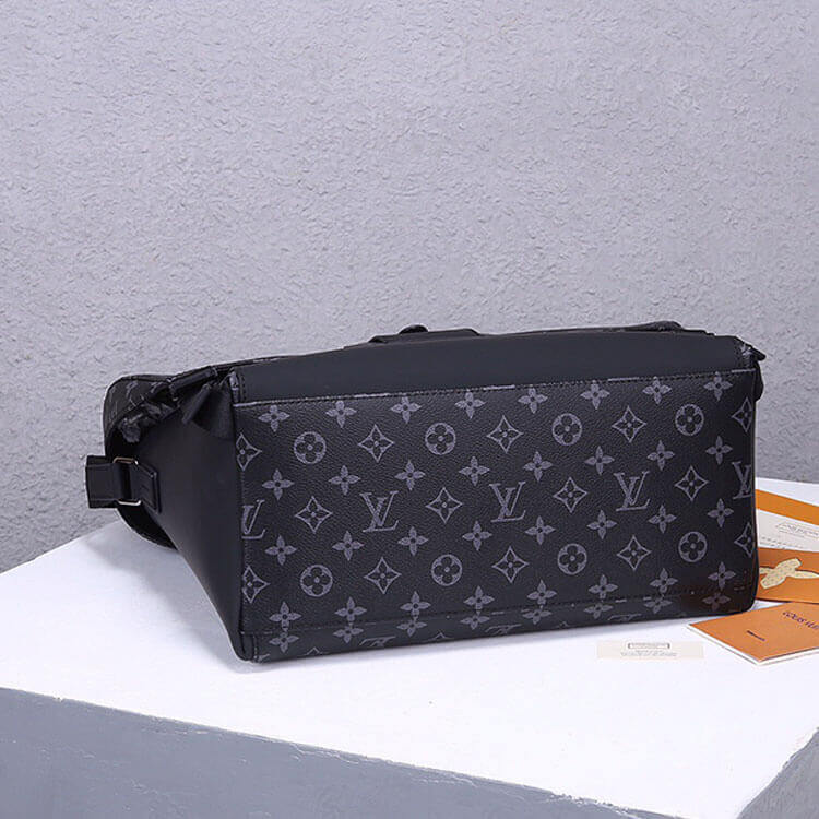Replica LV Messenger MM Voyager M40510 (5)