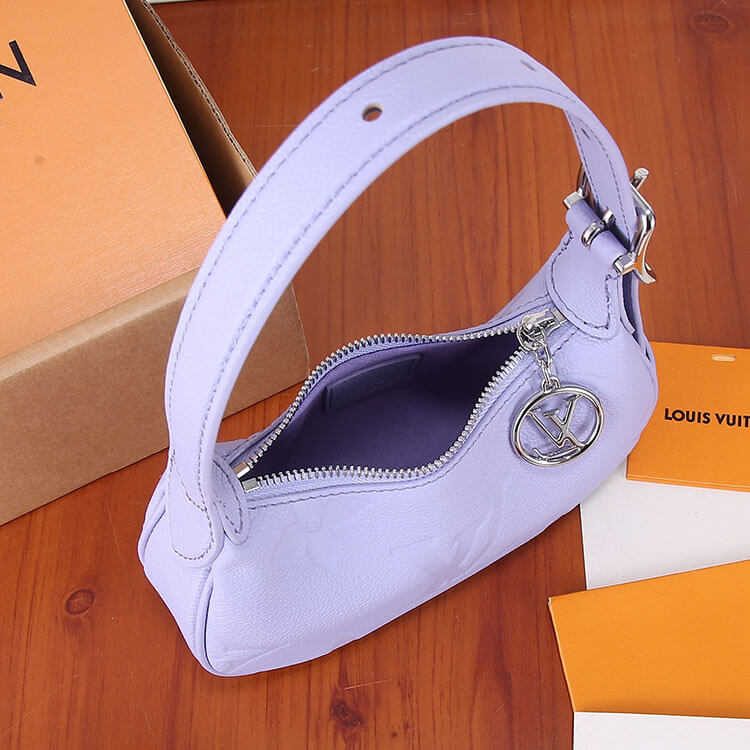 Replica LV Mini Moon M82426 (6)