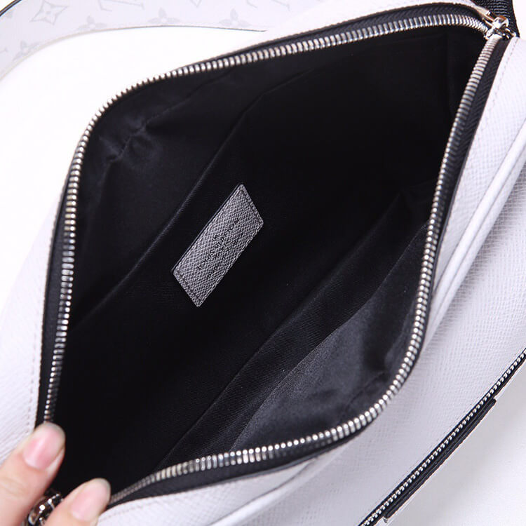 Replica LV Outdoor Messenger M30243 (5)