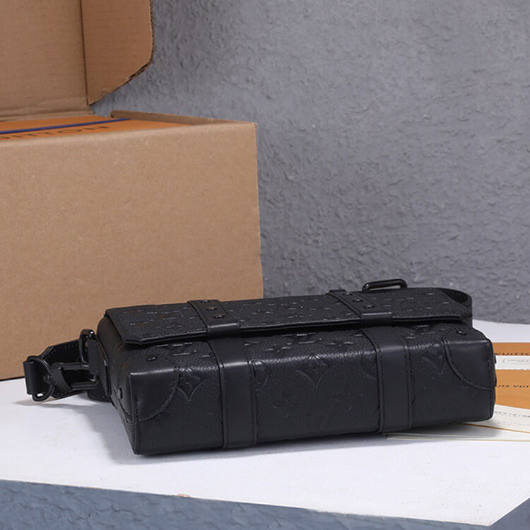 Replica LV Trunk Messenger M57726 (5)