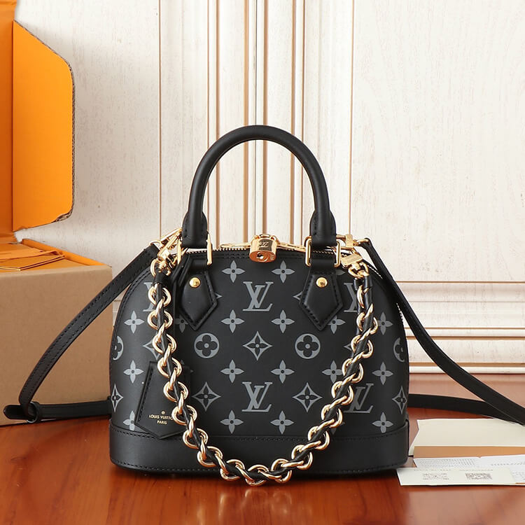 Replica LV Alma BB M12289 (2)