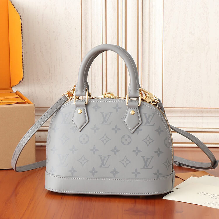 Replica LV Alma BB M12561 (4)