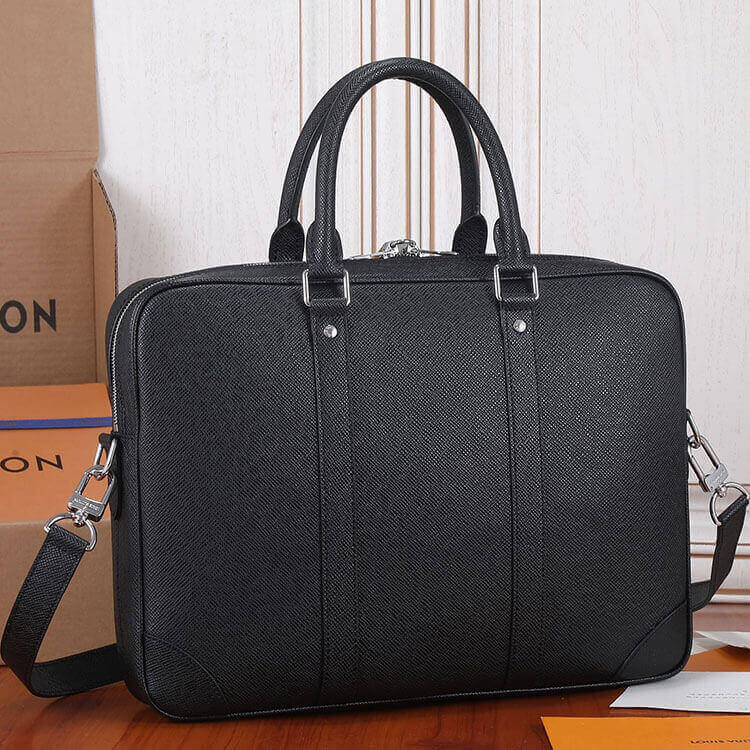 Replica LV Porte-Documents Voyage PM M30925 (4)